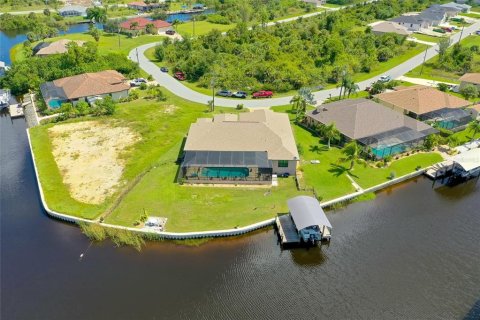 Villa ou maison à vendre à Port Charlotte, Floride: 3 chambres, 246.84 m2 № 1359551 - photo 26