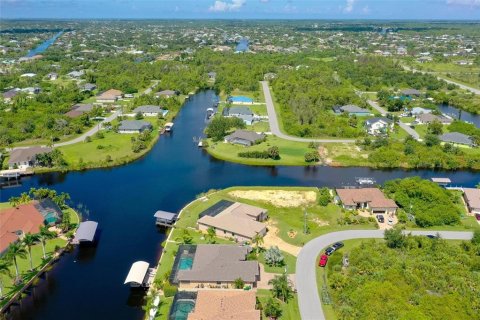 Casa en venta en Port Charlotte, Florida, 3 dormitorios, 246.84 m2 № 1359551 - foto 28