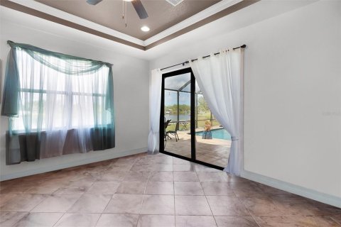 Villa ou maison à vendre à Port Charlotte, Floride: 3 chambres, 246.84 m2 № 1359551 - photo 17