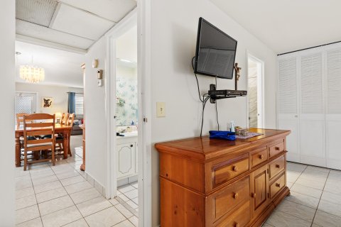 Condominio en venta en Delray Beach, Florida, 1 dormitorio, 66.89 m2 № 913016 - foto 5
