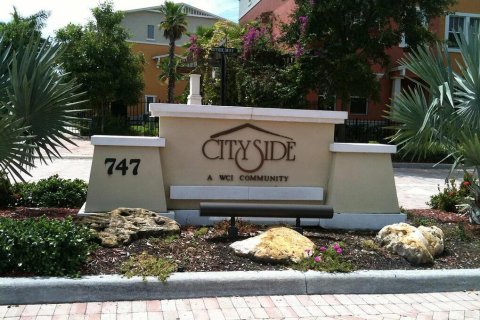 Townhouse in West Palm Beach, Florida 3 bedrooms, 123.19 sq.m. № 913012 - photo 1