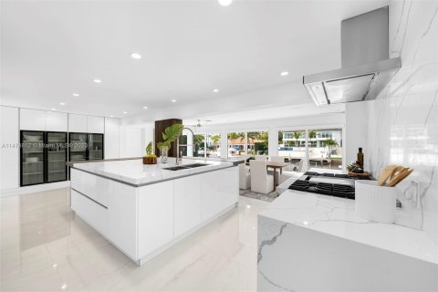 Casa en venta en Coral Gables, Florida, 5 dormitorios, 613.71 m2 № 785131 - foto 8