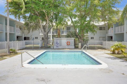 Condominio en venta en Plantation, Florida, 1 dormitorio, 38.65 m2 № 1333558 - foto 23