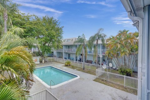 Condominio en venta en Plantation, Florida, 1 dormitorio, 38.65 m2 № 1333558 - foto 24