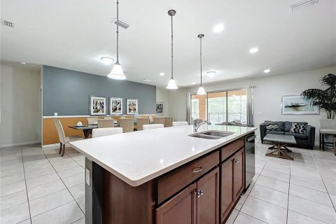 Villa ou maison à vendre à Kissimmee, Floride: 9 chambres, 407.93 m2 № 1286279 - photo 8