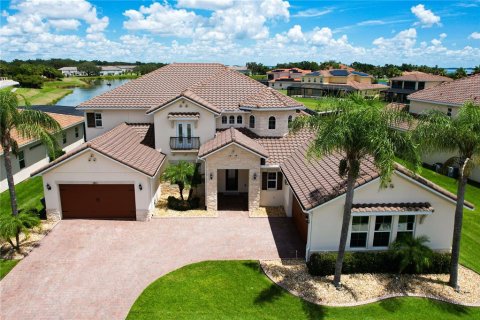 Villa ou maison à vendre à Kissimmee, Floride: 5 chambres, 504.27 m2 № 1286240 - photo 2