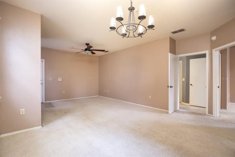 Condominio en venta en Lake Mary, Florida, 1 dormitorio, 77.76 m2 № 1415022 - foto 3