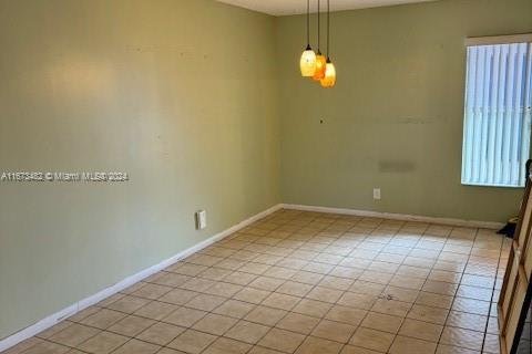 Condo in Coral Springs, Florida, 3 bedrooms  № 1396197 - photo 7