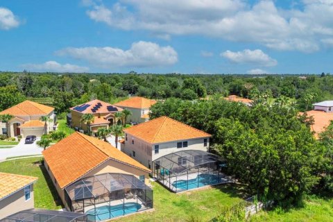 Villa ou maison à vendre à Davenport, Floride: 6 chambres, 263.66 m2 № 1301728 - photo 3