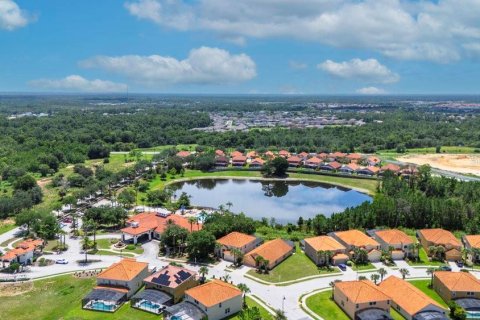 Villa ou maison à vendre à Davenport, Floride: 6 chambres, 263.66 m2 № 1301728 - photo 5