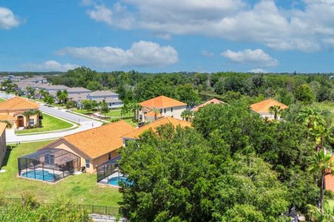 Villa ou maison à vendre à Davenport, Floride: 6 chambres, 263.66 m2 № 1301728 - photo 2