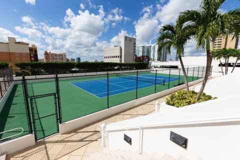 Condominio en venta en West Palm Beach, Florida, 3 dormitorios, 362.13 m2 № 994053 - foto 3