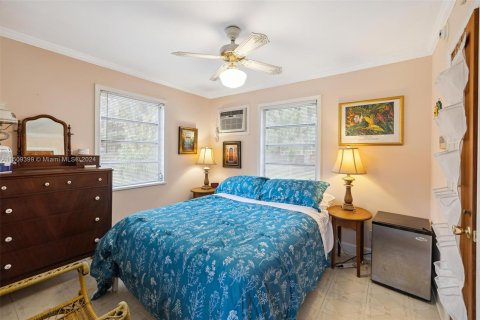 Casa en venta en Palmetto Bay, Florida, 4 dormitorios, 340.21 m2 № 932150 - foto 27