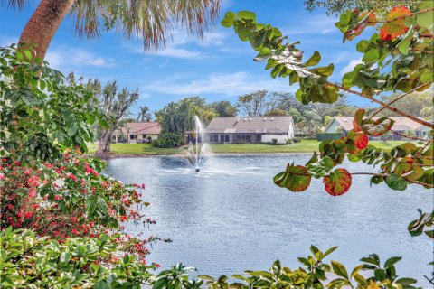 Casa en venta en Deerfield Beach, Florida, 5 dormitorios, 341.97 m2 № 1118733 - foto 30