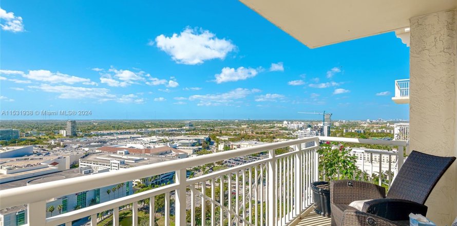 Condo à Aventura, Floride, 2 chambres  № 1004784