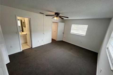 Copropriété à vendre à New Port Richey, Floride: 1 chambre, 72.37 m2 № 1376634 - photo 25