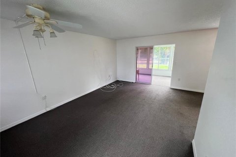 Copropriété à vendre à New Port Richey, Floride: 1 chambre, 72.37 m2 № 1376634 - photo 14