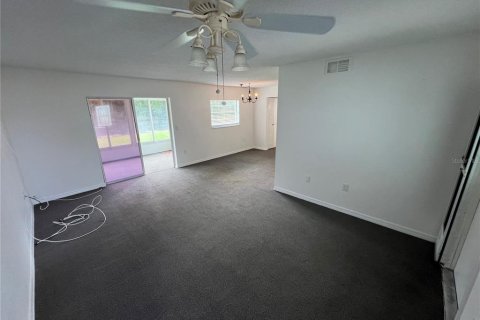 Copropriété à vendre à New Port Richey, Floride: 1 chambre, 72.37 m2 № 1376634 - photo 15