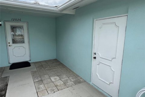 Copropriété à vendre à New Port Richey, Floride: 1 chambre, 72.37 m2 № 1376634 - photo 12