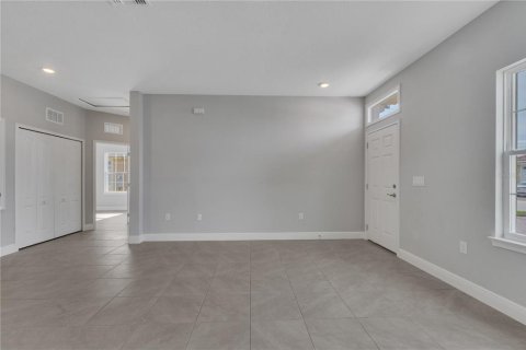 Touwnhouse à vendre à Kissimmee, Floride: 2 chambres, 97.55 m2 № 1372327 - photo 9