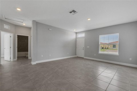 Touwnhouse à vendre à Kissimmee, Floride: 2 chambres, 97.55 m2 № 1372327 - photo 5