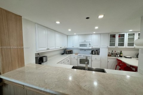 Condominio en venta en Key Biscayne, Florida, 2 dormitorios, 139.91 m2 № 909379 - foto 9