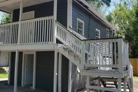 Immobilier commercial à vendre à Jacksonville, Floride: 5 chambres, 164.25 m2 № 771103 - photo 2