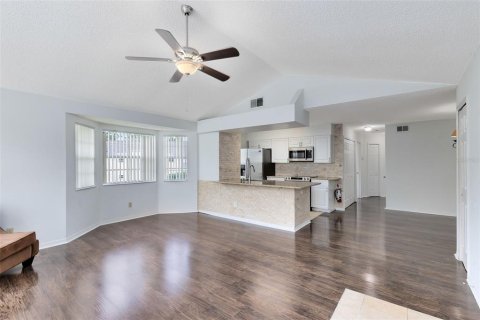 Condo in Kissimmee, Florida, 2 bedrooms  № 1340698 - photo 7