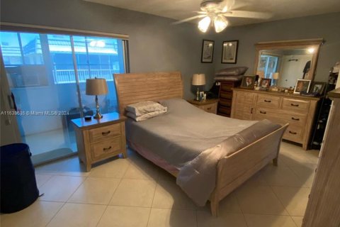 Condo in Delray Beach, Florida, 1 bedroom  № 1310576 - photo 20