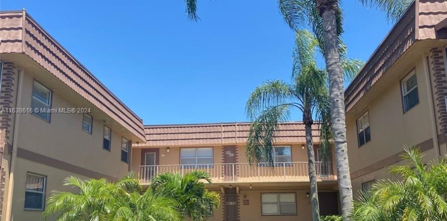 Condo in Delray Beach, Florida, 1 bedroom  № 1310576