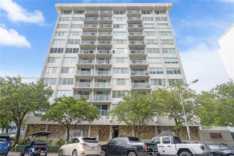 Condominio en venta en Miami Beach, Florida, 1 dormitorio, 66.7 m2 № 1310528 - foto 25