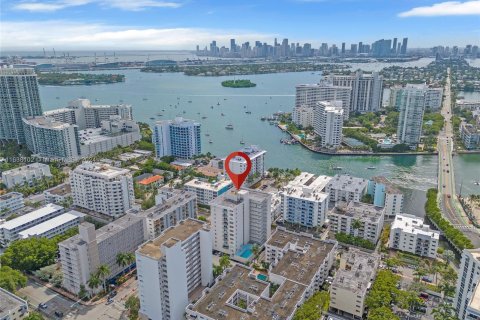 Condominio en venta en Miami Beach, Florida, 1 dormitorio, 66.7 m2 № 1310528 - foto 29