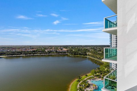 Copropriété à vendre à Sunrise, Floride: 3 chambres, 145.86 m2 № 1310488 - photo 8