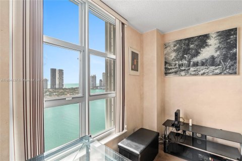 Condominio en venta en Aventura, Florida, 3 dormitorios, 157.38 m2 № 1310487 - foto 21