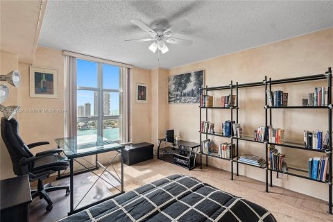 Condo in Aventura, Florida, 3 bedrooms  № 1310487 - photo 20