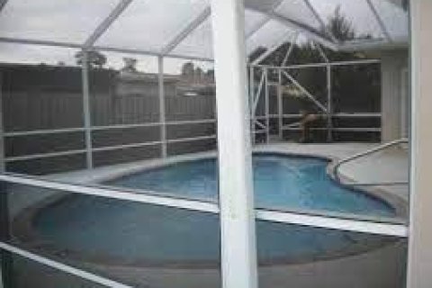 House in Boca Raton, Florida 4 bedrooms, 177.81 sq.m. № 1079352 - photo 6