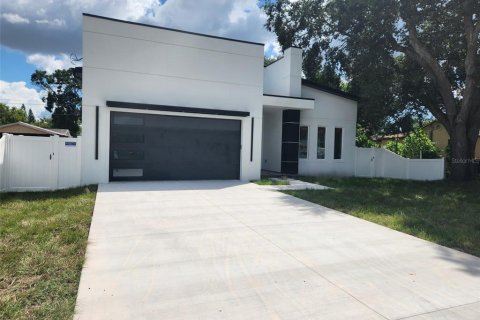 Villa ou maison à vendre à Tampa, Floride: 3 chambres, 148.92 m2 № 1342753 - photo 2