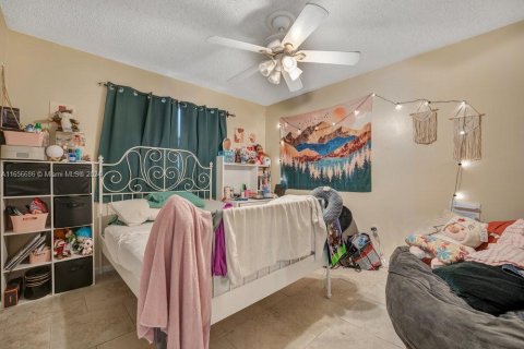 Immobilier commercial à vendre à Miami, Floride: 152.17 m2 № 1356745 - photo 17