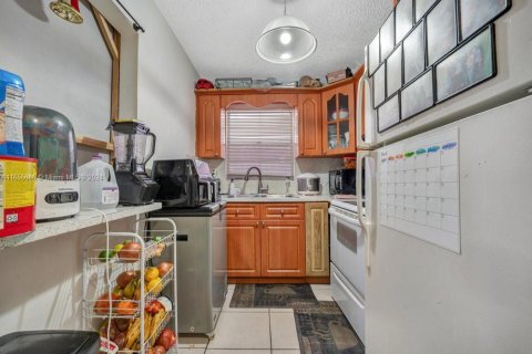 Immobilier commercial à vendre à Miami, Floride: 152.17 m2 № 1356745 - photo 10