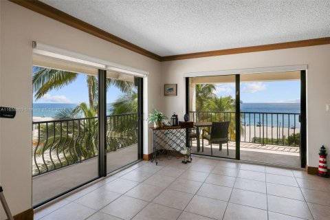 Copropriété à louer à Miami Beach, Floride: 2 chambres, 141.86 m2 № 1356827 - photo 6