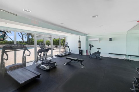 Copropriété à louer à Miami Beach, Floride: 2 chambres, 141.86 m2 № 1356827 - photo 27