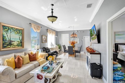 Casa en venta en Lake Worth, Florida, 3 dormitorios, 117.8 m2 № 752170 - foto 6