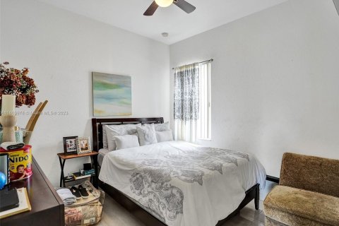 Casa en venta en Lake Worth, Florida, 3 dormitorios, 117.8 m2 № 752170 - foto 12