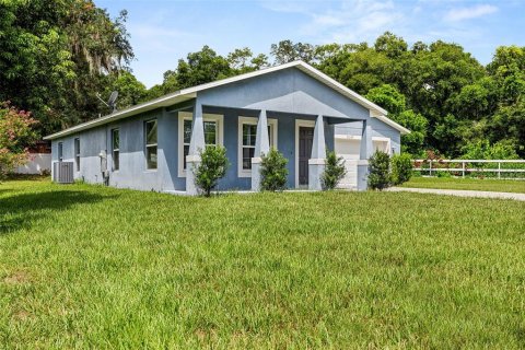 Villa ou maison à louer à Sorrento, Floride: 4 chambres, 150.22 m2 № 1350977 - photo 24