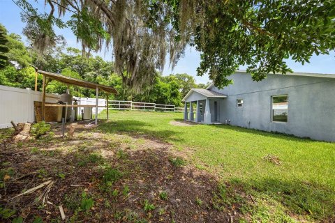 Villa ou maison à louer à Sorrento, Floride: 4 chambres, 150.22 m2 № 1350977 - photo 25