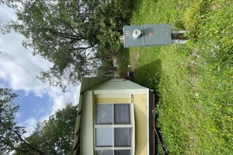 House in Jacksonville, Florida 2 bedrooms, 67.63 sq.m. № 767367 - photo 1