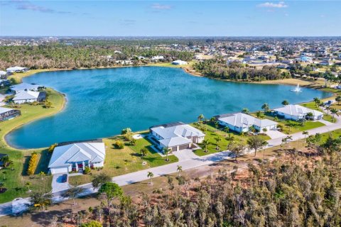 Villa ou maison à vendre à Cape Coral, Floride: 3 chambres, 258.18 m2 № 1355581 - photo 6