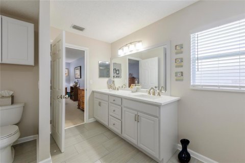 House in Port St. Lucie, Florida 4 bedrooms, 197.97 sq.m. № 1314170 - photo 25