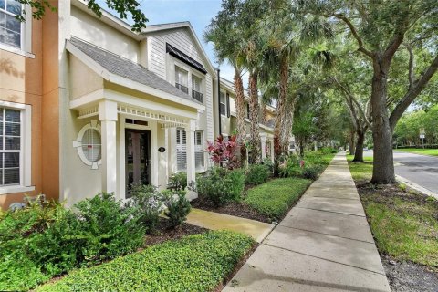 Townhouse in DeLand, Florida 3 bedrooms, 185.15 sq.m. № 1314138 - photo 2