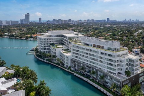 Condo in Miami Beach, Florida, 3 bedrooms  № 1406349 - photo 20